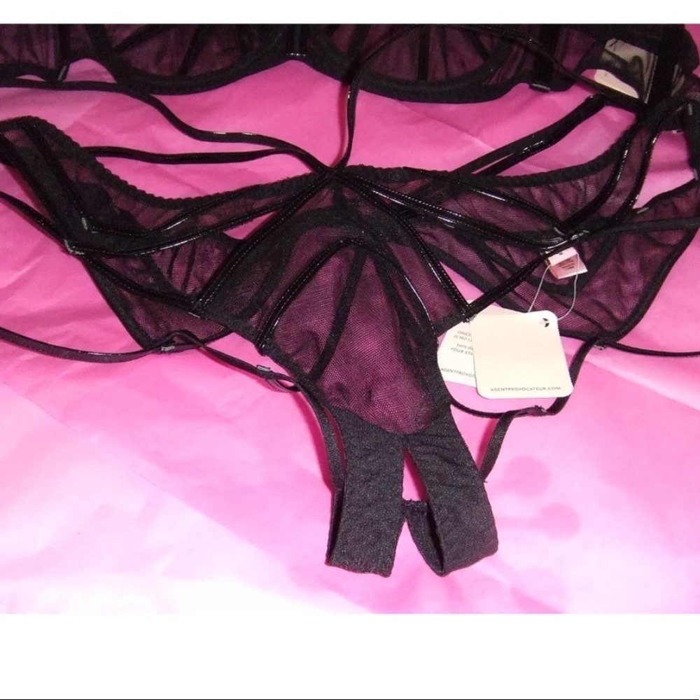 Agent Provocateur AP Jet Ouvert Size 3